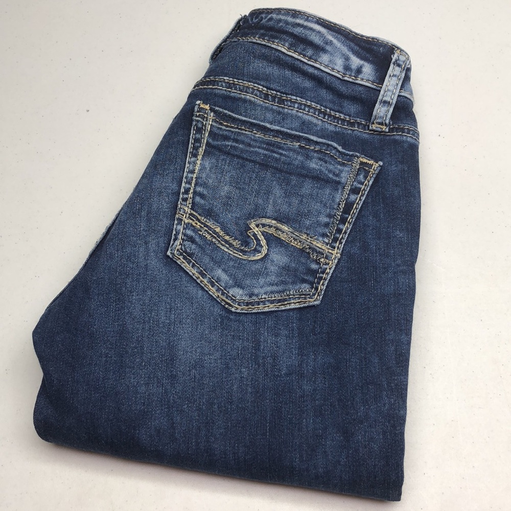 SILVER SUKI CAPRI JEANS 25x26 ⭐️
